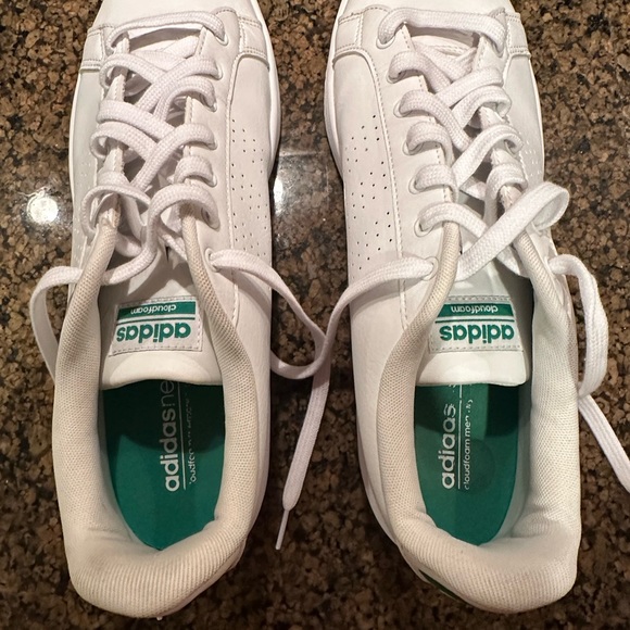 Adidas men’s essentials advantage shoes. - Picture 3 of 9